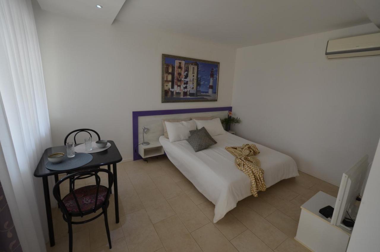 Apartments Karmen Maria Novigrad  Bagian luar foto